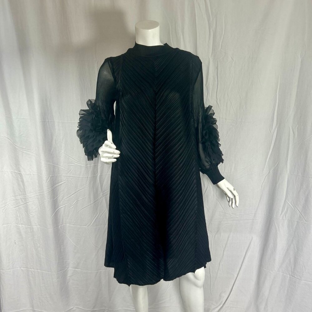 KATE HEWKO Dress Pleated Petal-Sleeve O/S